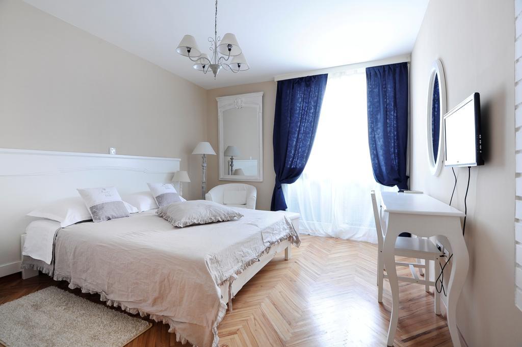 Tinel Rooms Old City Center ซาดาร์ ห้อง รูปภาพ